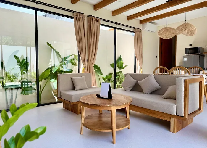 House Of Rakiki - 2 Bedrooms Private In Close To - Small Construction Next Door Legian