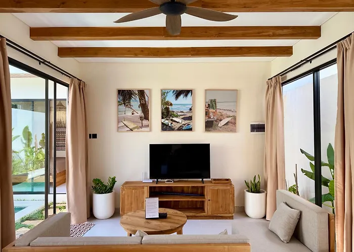 Villa House Of Rakiki - 2 Bedrooms Private In Close To - Small Construction Next Door
